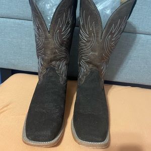 Ariat Brown and Dark Brown Cowboy Boots